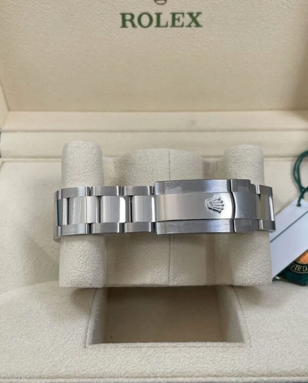 Rolex Steel and White Gold Rolesor Datejust 41 - 2023 - Fluted Bezel - Silver Index Dial - Oyster Bracelet - 126334 - Image 6