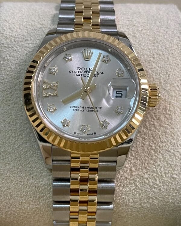 Rolex Steel and Yellow Gold Lady-Datejust 28 - 2023 - Fluted Bezel - Star Diamond Dial - Jubilee Bracelet - 279173 *FULL SET* - Image 8