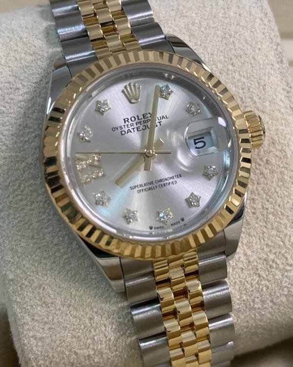 Rolex Steel and Yellow Gold Lady-Datejust 28 - 2023 - Fluted Bezel - Star Diamond Dial - Jubilee Bracelet - 279173 *FULL SET* - Image 7