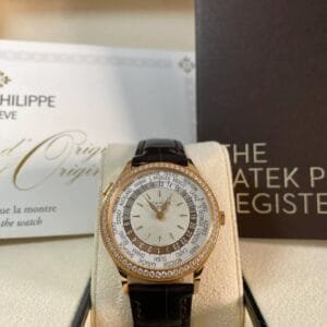 Patek Philippe World Time Tiffany & Co. - 2020 - Diamond Bezel - Ivory Dial - Leather Strap - 7130R-013 *FULL SET*