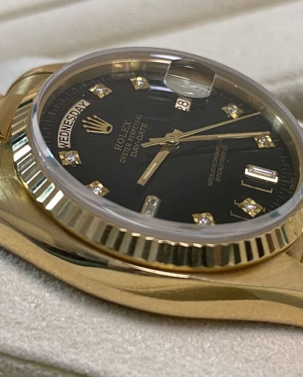 Rolex Yellow Gold Day-Date 36 - 1983 - Fluted Bezel - Black Diamond Dial - President Bracelet - 18038 - Image 5