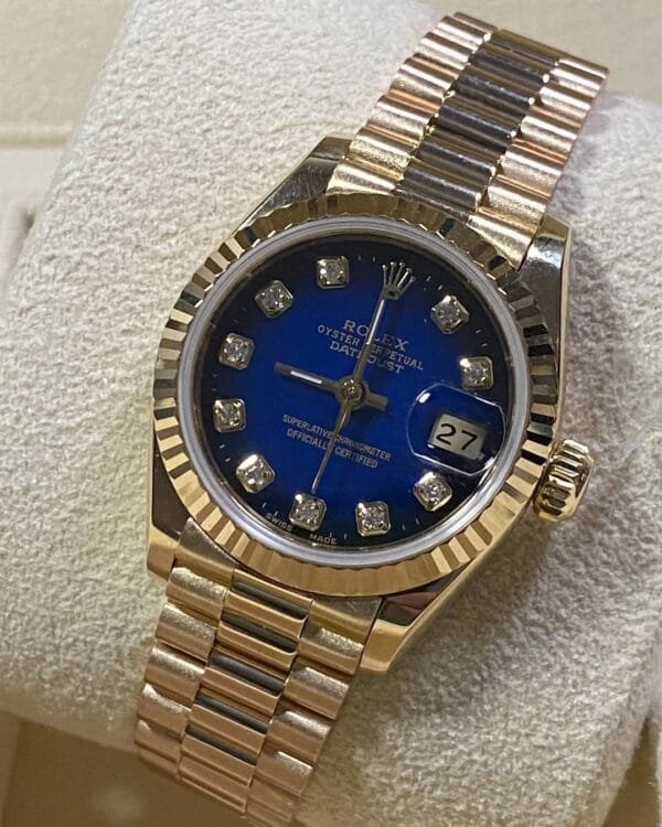Rolex Yellow Gold Lady-Datejust 26 - N Serial - Fluted Bezel - Blue Vignette Diamond Dial - President Bracelet - 69178 - Image 7