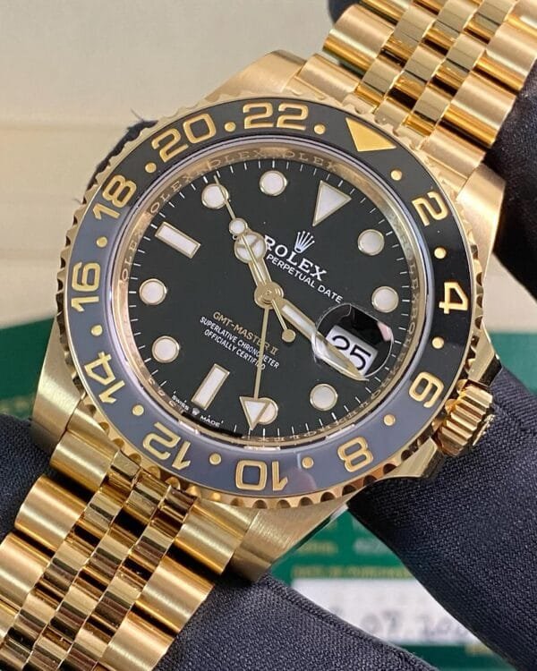 Rolex Yellow Gold GMT-Master II - 2024 - Grey and Black Bezel - Black Dial - Jubilee Bracelet - 126718GRNR *FULL SET* - Image 6