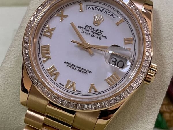 Rolex Yellow Gold Day-Date 36 - P Serial - Baguette Diamond Bezel - White Roman Dial - President Bracelet - 118398BR - Image 9