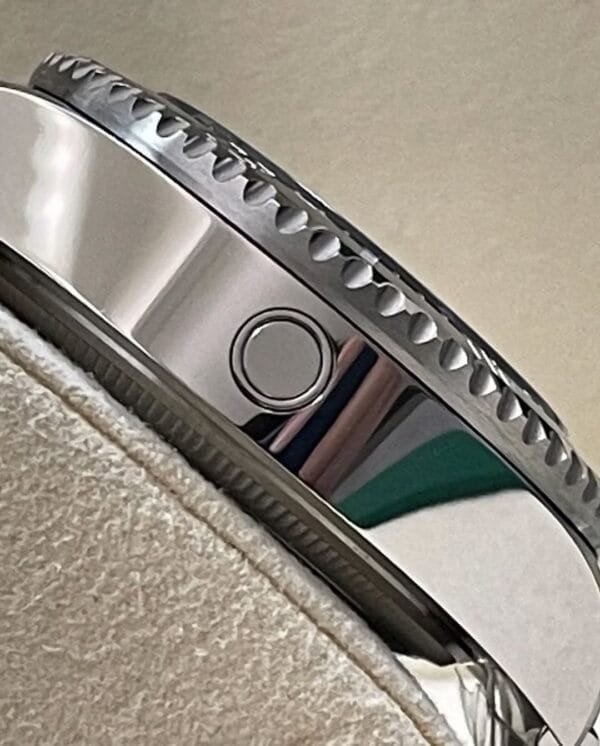 Rolex Sea-Dweller Deepsea 44 - 2024 - James Cameron Dial - 136660 - Image 6