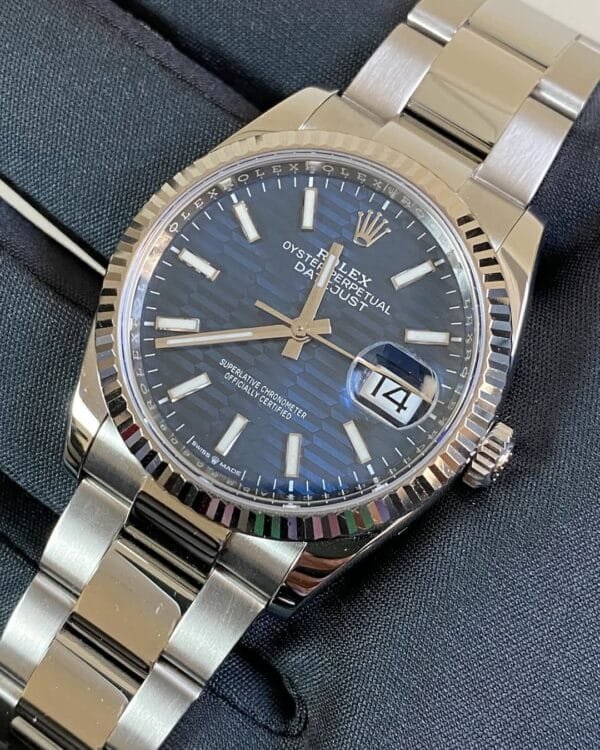 Rolex Steel Datejust 36 - 2022 - Fluted Bezel - Bright Blue Fluted-Motif Dial - Oyster Bracelet - 126234 - Image 9