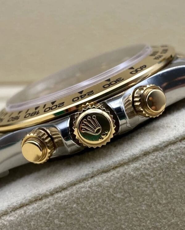 Rolex Yellow Rolesor Cosmograph Daytona - 2023 - Champagne Index Dial - 116503 - Image 7