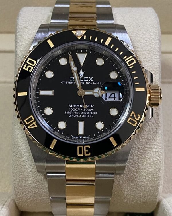 Rolex Steel and Gold Submariner Date - 2021 - Black Bezel - Black Dial - 126613LN - Image 2