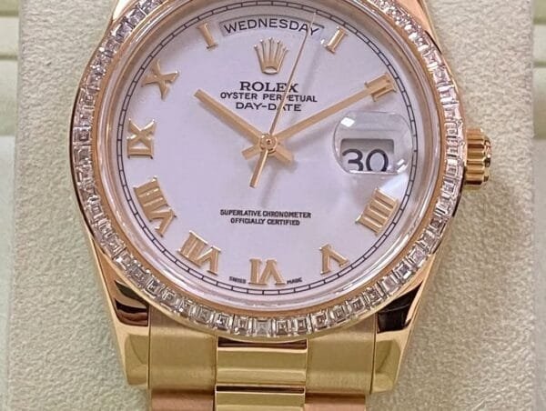 Rolex Yellow Gold Day-Date 36 - P Serial - Baguette Diamond Bezel - White Roman Dial - President Bracelet - 118398BR - Image 6