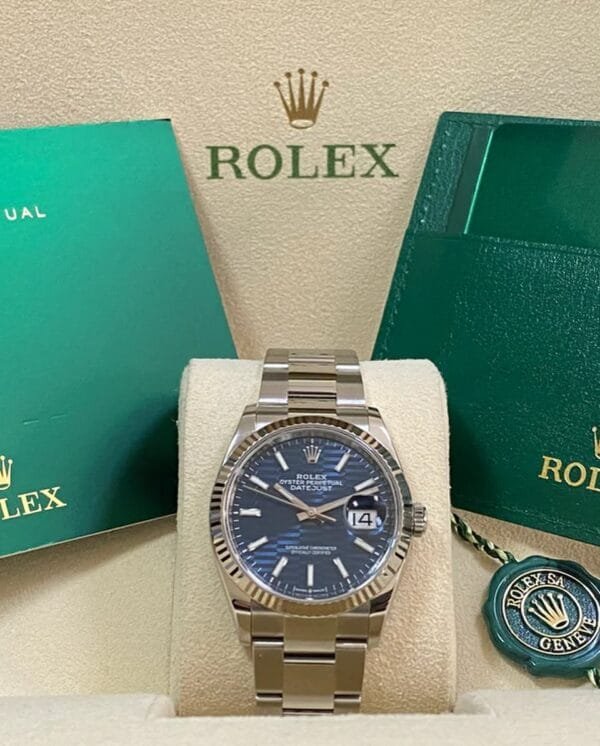 Rolex Steel Datejust 36 - 2022 - Fluted Bezel - Bright Blue Fluted-Motif Dial - Oyster Bracelet - 126234
