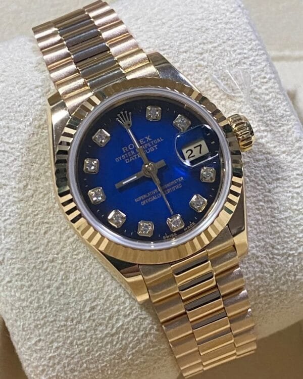 Rolex Yellow Gold Lady-Datejust 26 - N Serial - Fluted Bezel - Blue Vignette Diamond Dial - President Bracelet - 69178 - Image 3