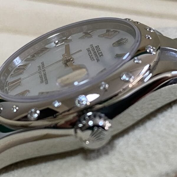 Rolex Steel and White Gold Datejust 31 - 2020 - Diamond Bezel - Mother-Of-Pearl Roman Dial - Oyster Bracelet - 178344 - Image 3
