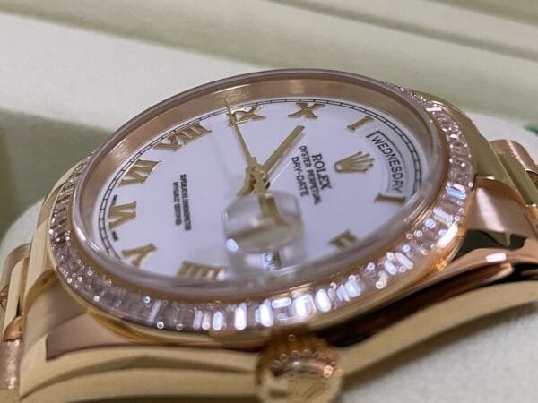 Rolex Yellow Gold Day-Date 36 - P Serial - Baguette Diamond Bezel - White Roman Dial - President Bracelet - 118398BR - Image 4