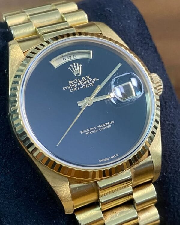 Rolex Yellow Gold Day-Date 36 - S serial - Fluted Bezel - Onyx Dial - Japanese Day Wheel - President Bracelet - 18238 *FULL SET* - Image 8