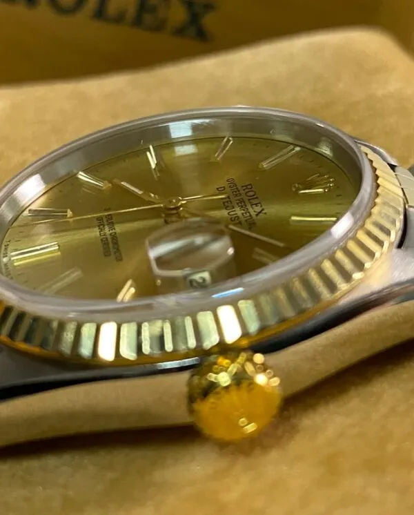 Rolex Steel and Yellow Gold Datejust 36 - S serial - Fluted Bezel - Champagne Index Dial - Jubilee Bracelet - 16233 *COMPLETE SET* - Image 8