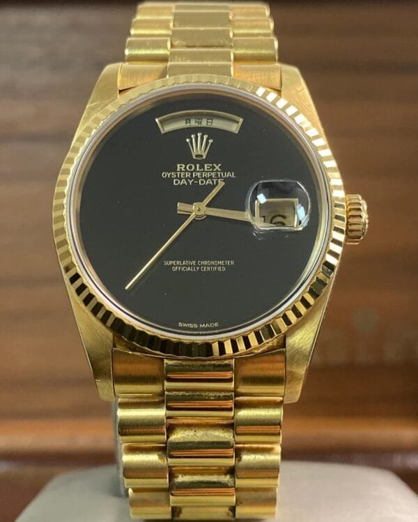 Rolex Yellow Gold Day-Date 36 - S serial - Fluted Bezel - Onyx Dial - Japanese Day Wheel - President Bracelet - 18238 *FULL SET* - Image 5