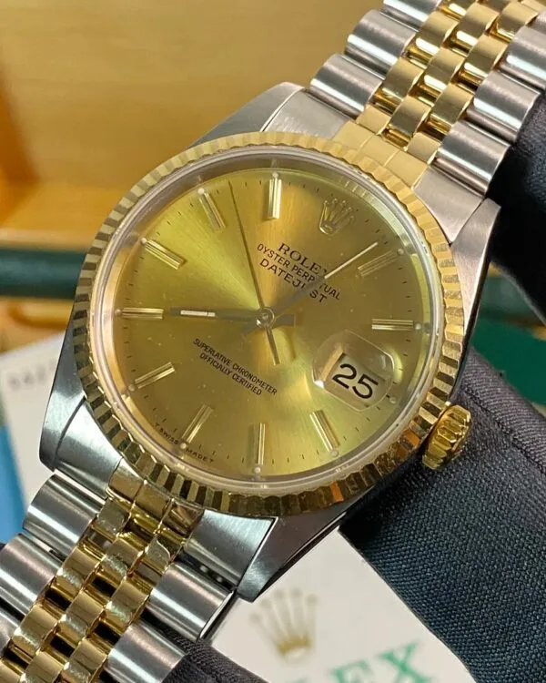 Rolex Steel and Yellow Gold Datejust 36 - S serial - Fluted Bezel - Champagne Index Dial - Jubilee Bracelet - 16233 *COMPLETE SET* - Image 6