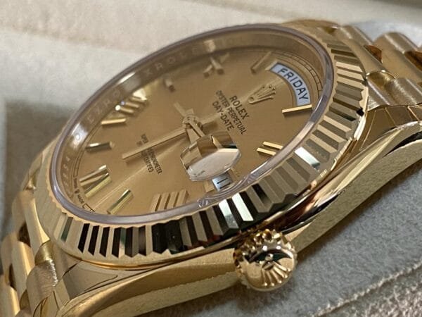 Rolex Yellow Gold Day-Date 40 - 2023 - Fluted Bezel - Champagne Roman Dial - President Bracelet - 228238 - Image 8
