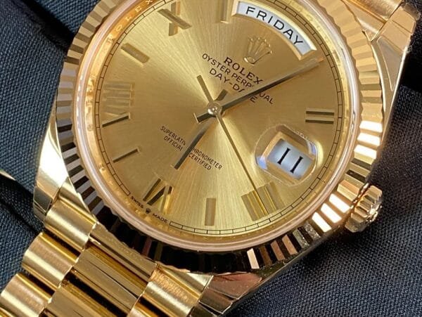 Rolex Yellow Gold Day-Date 40 - 2023 - Fluted Bezel - Champagne Roman Dial - President Bracelet - 228238 - Image 7