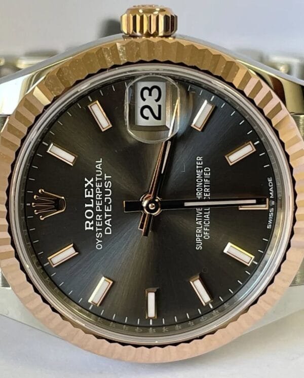 Rolex Steel and Everose Gold Datejust 31 - 2022 - Fluted Bezel - Dark Rhodium Index Dial - Jubilee Bracelet - 278271 - Image 5