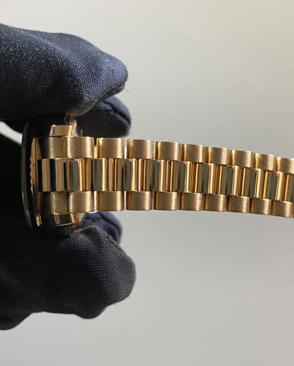 Rolex Yellow Gold Lady-Datejust - Y Serial - Fluted Bezel - Rubelite Diamond Dial - President Bracelet - 179178 - Image 7