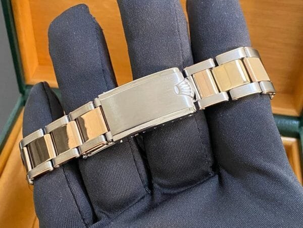 Rolex Steel and Everose Gold Datejust 36 - Fluted Bezel - Black Index Dial - Oyster Bracelet - 1601 - Image 9