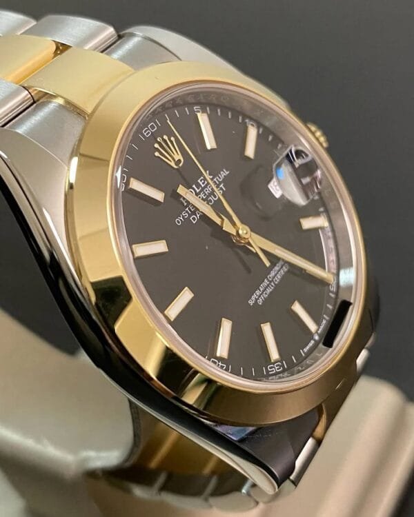 Rolex Steel and Yellow Gold Datejust 41 - 2024 - Smooth Bezel - Black Index Dial - Oyster Bracelet - 126303 *FULL SET* - Image 6