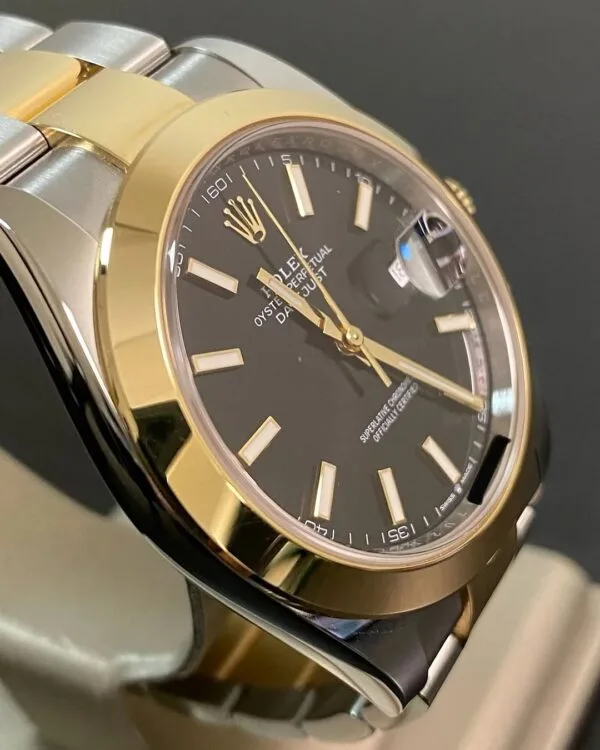 Rolex Steel and Yellow Gold Datejust 41 - 2024 - Smooth Bezel - Black Index Dial - Oyster Bracelet - 126303 *FULL SET* - Image 6