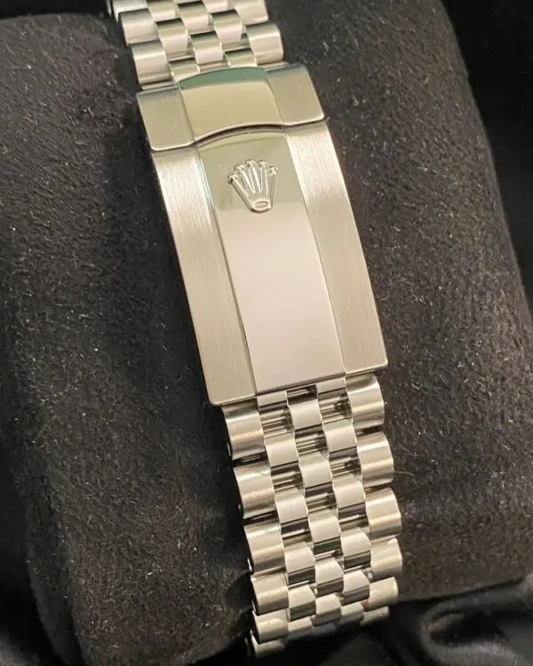 Rolex Steel and Yellow Gold Datejust 41 - 2024 - Smooth Bezel - Black Index Dial - Oyster Bracelet - 126303 *FULL SET* - Image 9