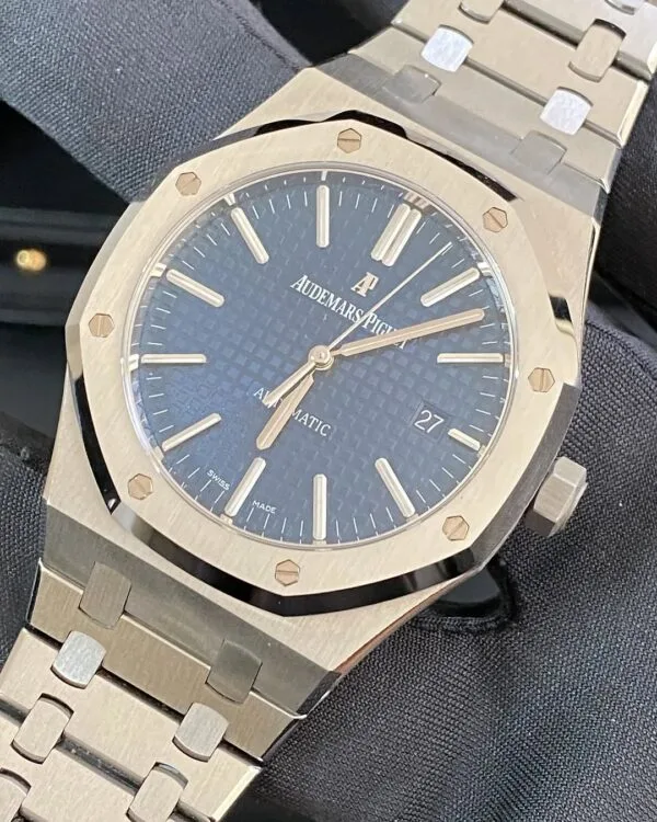 Audemars Piguet Royal Oak Self Winding - 2014 - Blue Dial - 15400ST *FULL SET* - Image 2