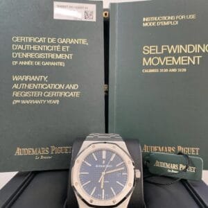 Audemars Piguet Royal Oak Self Winding - 2014 - Blue Dial - 15400ST *FULL SET*