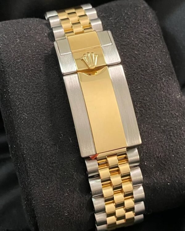 Rolex Yellow Gold Rolesor GMT-Master II - 2024 - “Zombie” - Jubilee Bracelet - 126713GRNR *FULL SET* - Image 10