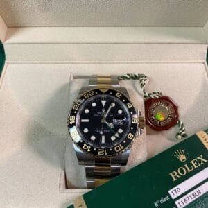 Rolex Steel and Yellow Gold GMT-Master II - V serial - Black Bezel - Black Dial - Oyster Bracelet - 116713LN *FULL SET*