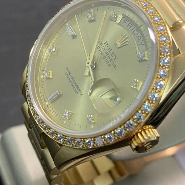 Rolex Yellow Gold Day-Date 36 - Diamond Bezel - Diamond Dial - President Bracelet - 18048 - Image 5