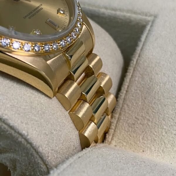 Rolex Yellow Gold Day-Date 36 - Diamond Bezel - Diamond Dial - President Bracelet - 18048 - Image 3