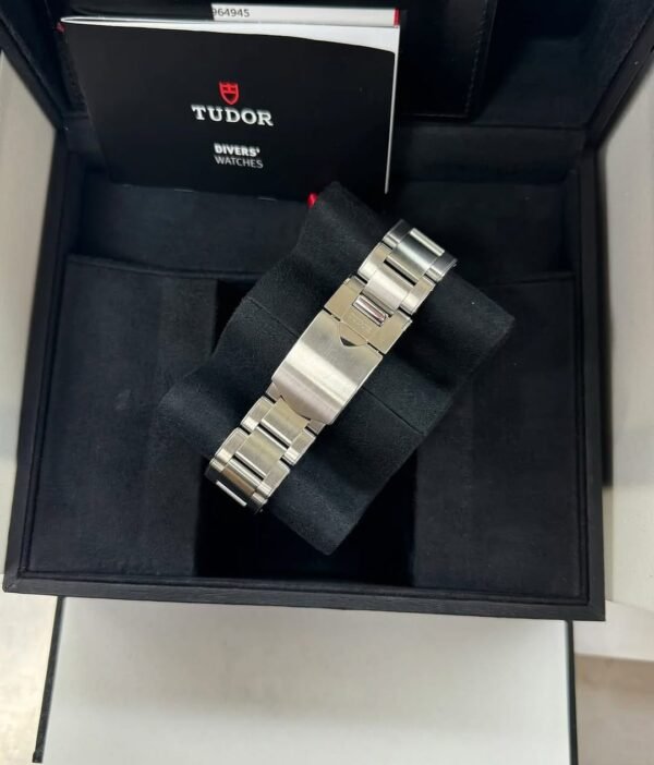 Tudor Black Bay Ref. 79230N, Pre-Owned - Image 4