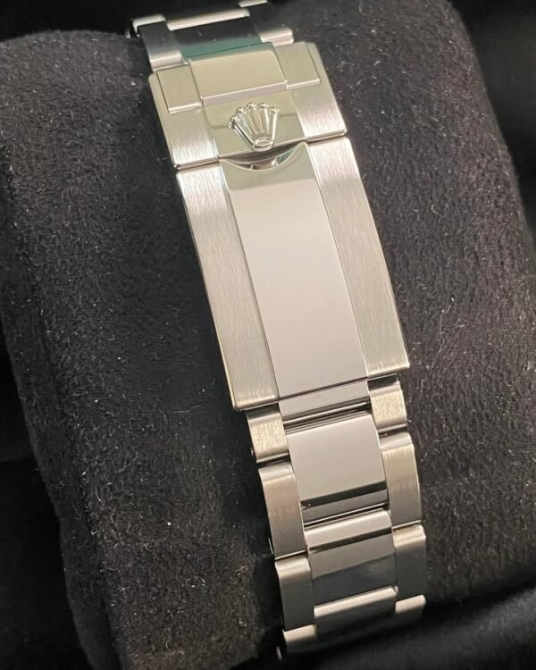 Rolex Steel and Platinum Yacht-Master 40 - 2024- Grey Dial - Platinum Bezel - 126622 *FULL SET* - Image 3