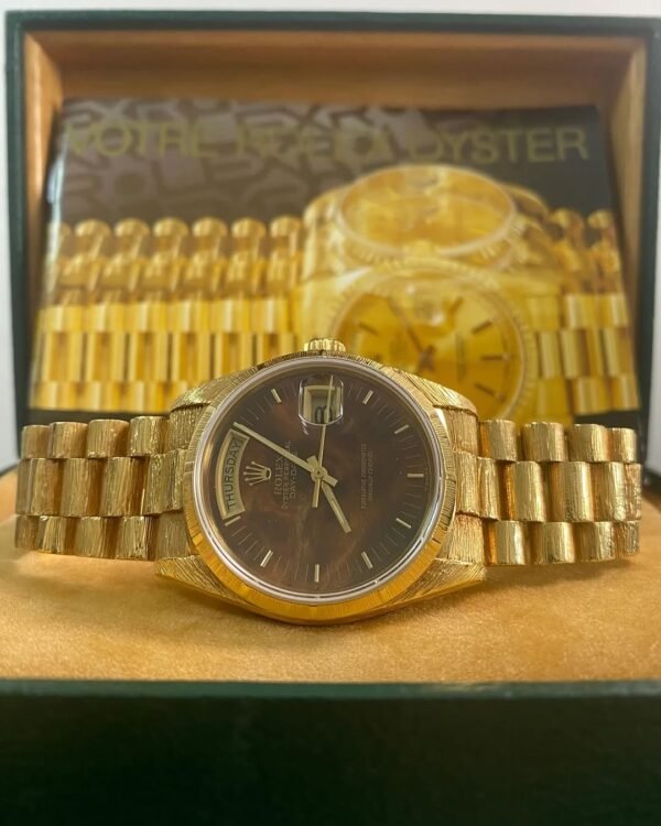 Rolex Yellow Gold Day-Date 36 - 1987 - Fluted Bezel - Wood Dial - Florentine Finish President Bracelet - 18038