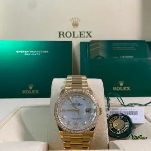 Rolex White Gold Day-Date 36 - 2022 - Diamond Bezel - Mother-of-Pearl Diamond Dial - President Bracelet - 128348RBR