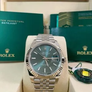 Rolex Steel Datejust 41 - 2025 - Fluted Bezel - Mint Green Dial - Jubilee Bracelet - 126334 *FULL SET*
