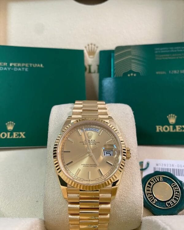 Rolex Yellow Gold Day-Date 36 - 2021 - Fluted Bezel - Champagne Index Dial - President Bracelet - 128238 *FULL SET*