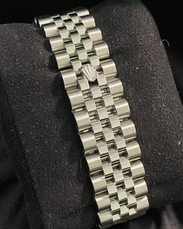 Rolex Steel Datejust 36 - 2009 - Fluted Bezel - Silver Index Dial - Jubilee Bracelet - 116234 *FULL STICKERS* - Image 3