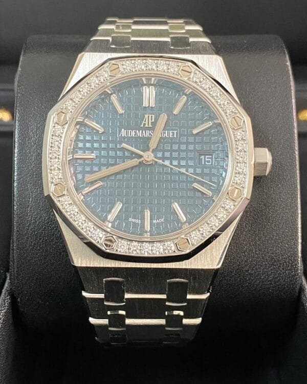 Audemars Piguet Royal Oak Self Winding - 2020 - Diamond-set Bezel - Blue Dial - 77351ST *FULL SET* - Image 5