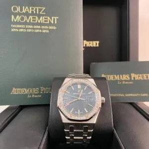Audemars Piguet Royal Oak Self Winding - 2020 - Diamond-set Bezel - Blue Dial - 77351ST *FULL SET*