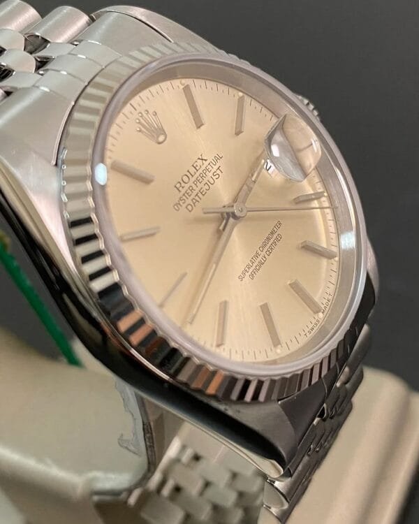 Rolex Steel Datejust 36 - W serial - Fluted Bezel - Silver Index Dial - Jubilee Bracelet - 16234 *No Holes Case* - Image 7