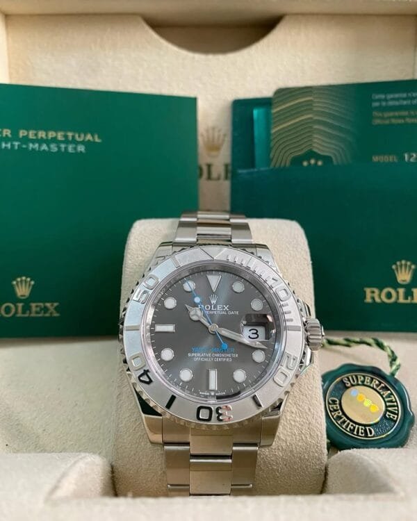 Rolex Steel & Platinum Yacht-Master 40 - 2024- Rhodium Dial - Platinum Bezel - 126622 *FULL SET*
