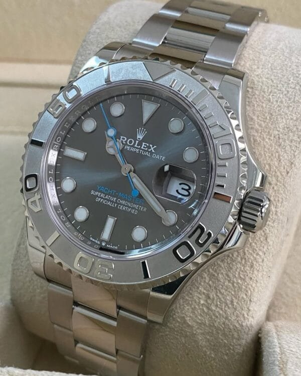 Rolex Steel & Platinum Yacht-Master 40 - 2024- Rhodium Dial - Platinum Bezel - 126622 *FULL SET* - Image 10