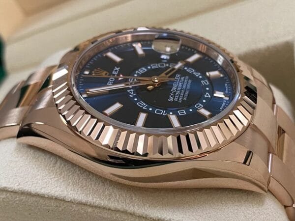 Rolex Everose Gold Sky-Dweller - 2024 - Blue-Green Dial - Oyster Bracelet - 336935 - Image 9