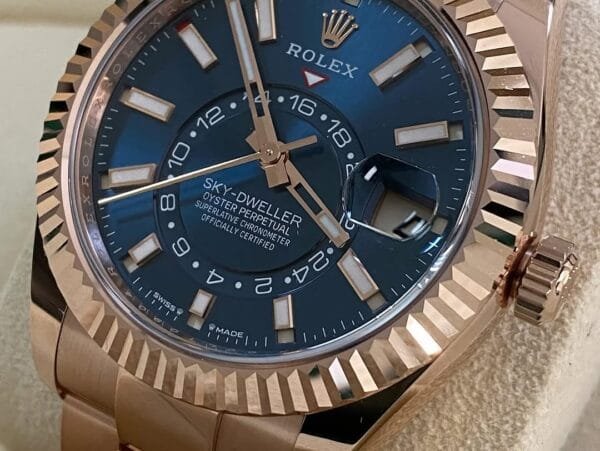 Rolex Everose Gold Sky-Dweller - 2024 - Blue-Green Dial - Oyster Bracelet - 336935 - Image 6