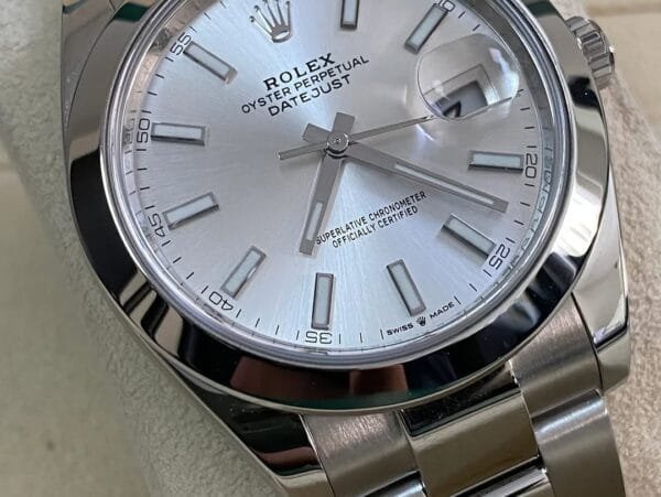 Rolex Steel Datejust 41 - 2022 - Smooth Bezel - Silver Index Dial - Oyster Bracelet - 126300 *COMPLETE SET* - Image 6